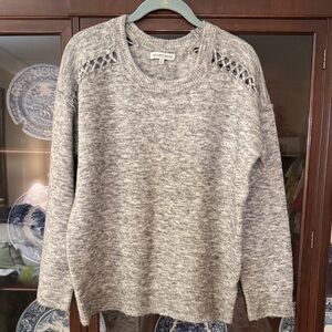 Heartloom Heathered Gray Crew Neck Sweater